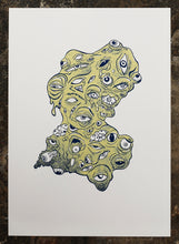 Laden Sie das Bild in den Galerie-Viewer, All Eyes On You (farbige Outline)