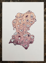 Laden Sie das Bild in den Galerie-Viewer, All Eyes On You (farbige Outline)